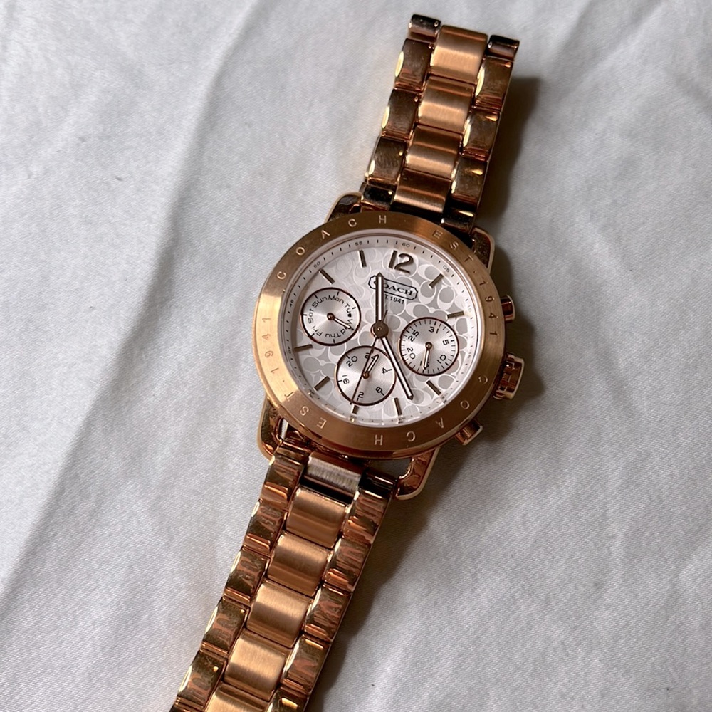 Coach watch. Rose gold. Brand new